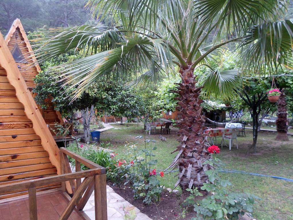 Oran Pansiyon Agac Evler Hotell Çıralı Eksteriør bilde