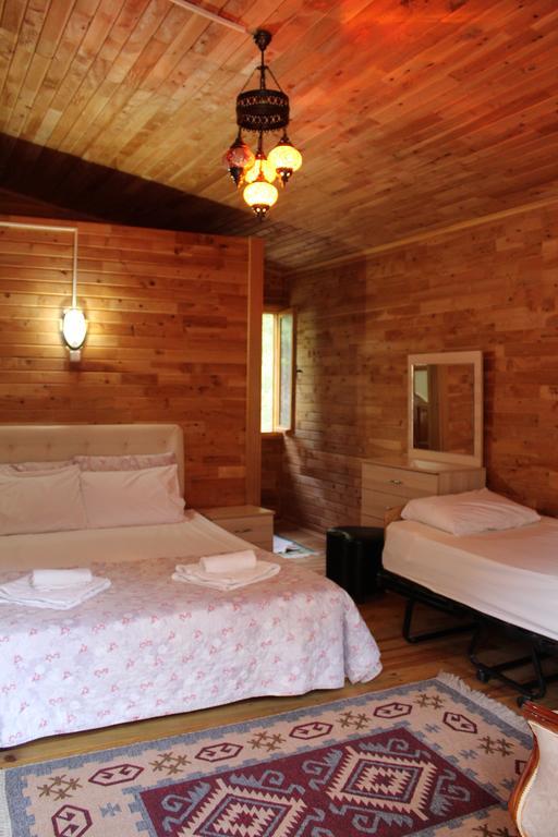 Oran Pansiyon Agac Evler Hotell Çıralı Eksteriør bilde